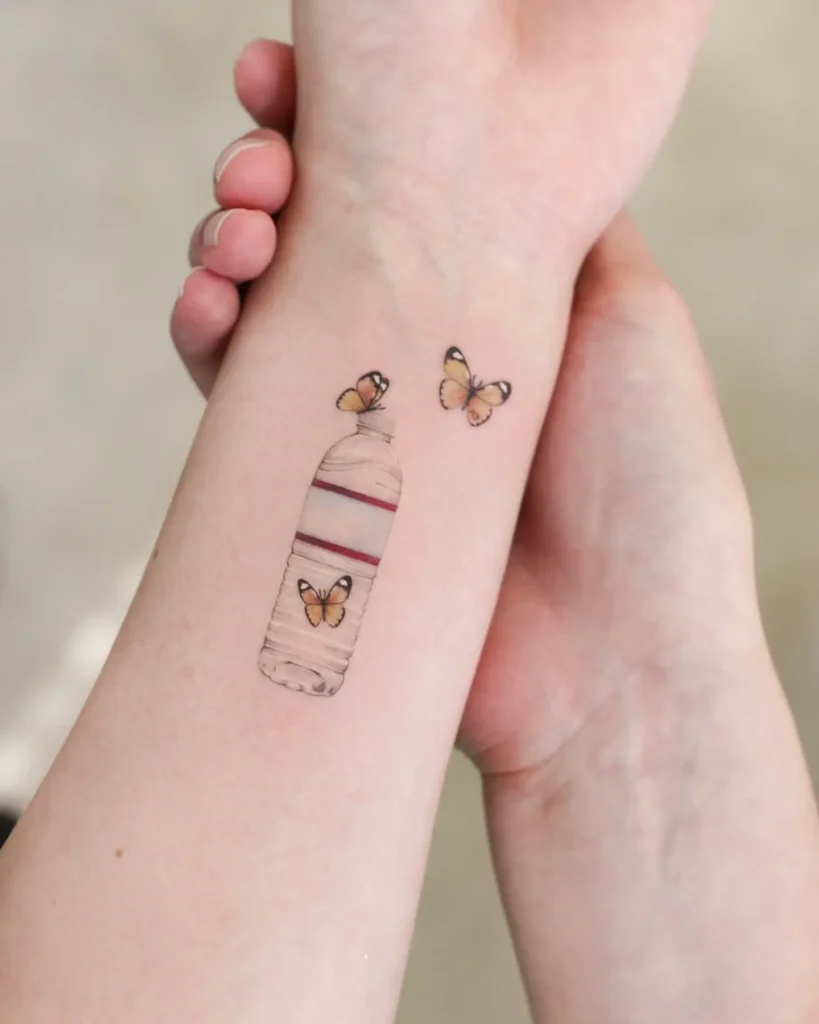 The heart is a classic choice for a reason. Simple, timeless, and elegant, a small heart on your wrist is a beautiful way to symbolize love, whether for yourself, a partner, family, or friends. It’s a gentle introduction to ink and remains a favorite among first tattoo ideas for women.