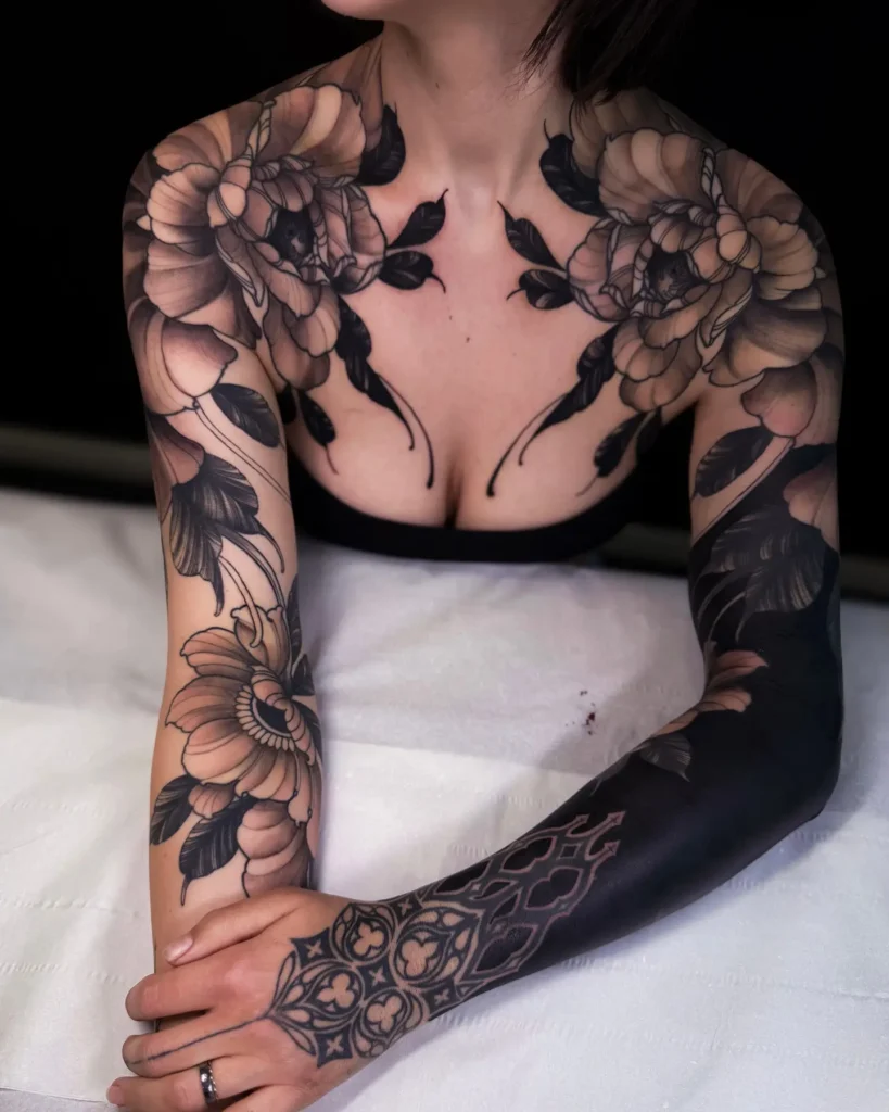 15. Full Bloom Noir