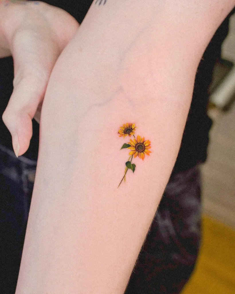 2. Mini Bloom Charm
