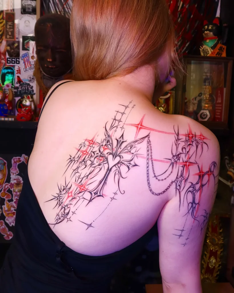 5. Electric Love Chains – Shoulder Y2K Tattoo