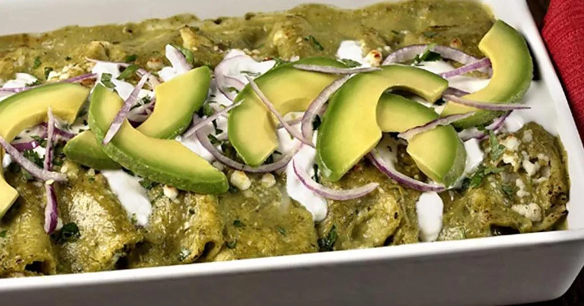 Avocado Chicken Enchiladas Recipe
