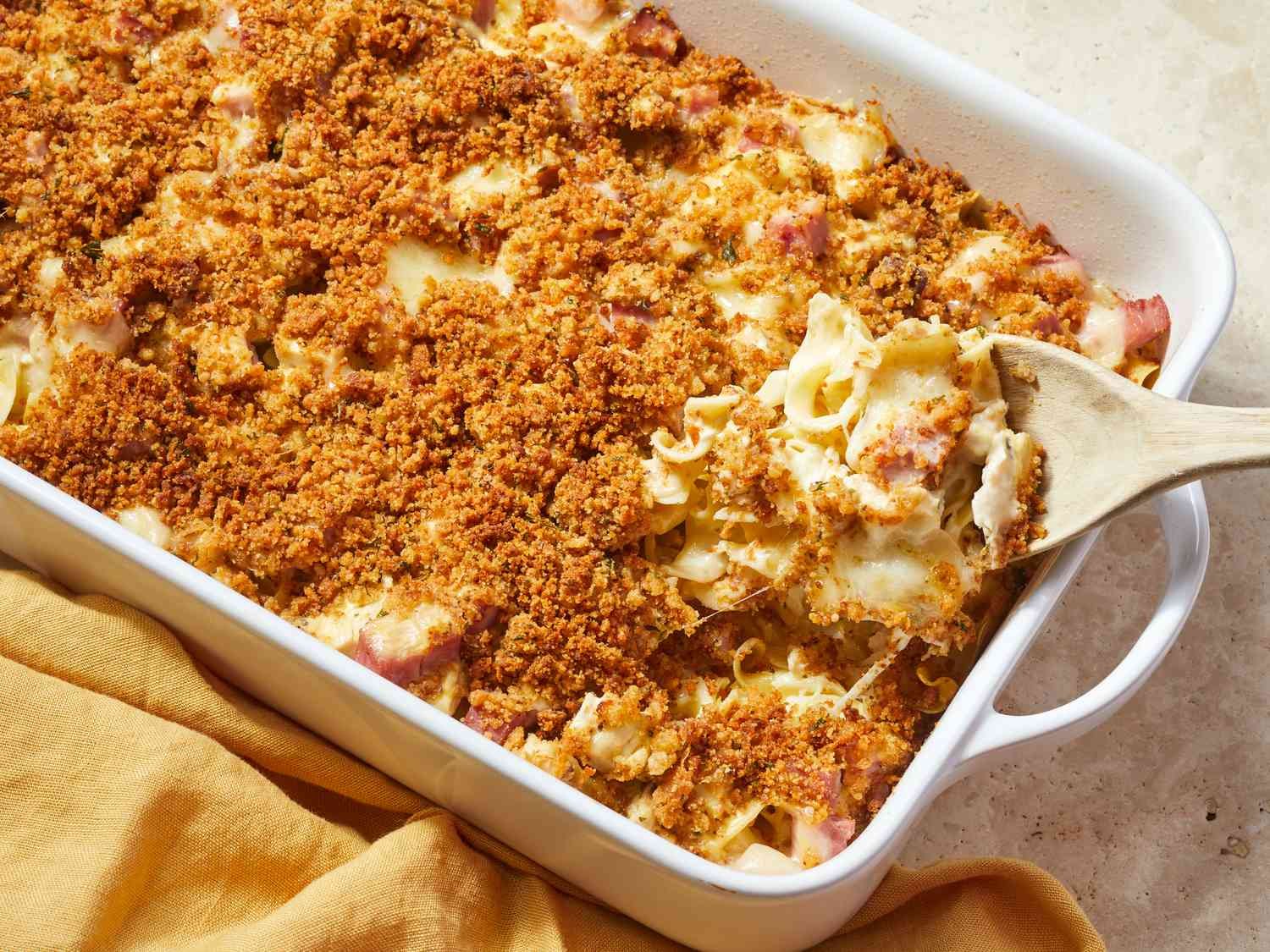 Chicken Cordon Bleu and Potatoes Casserole Recipe