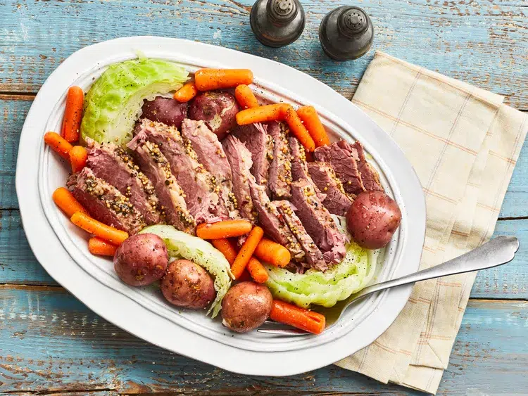 Instant Pot Corned Beef and Cabbage